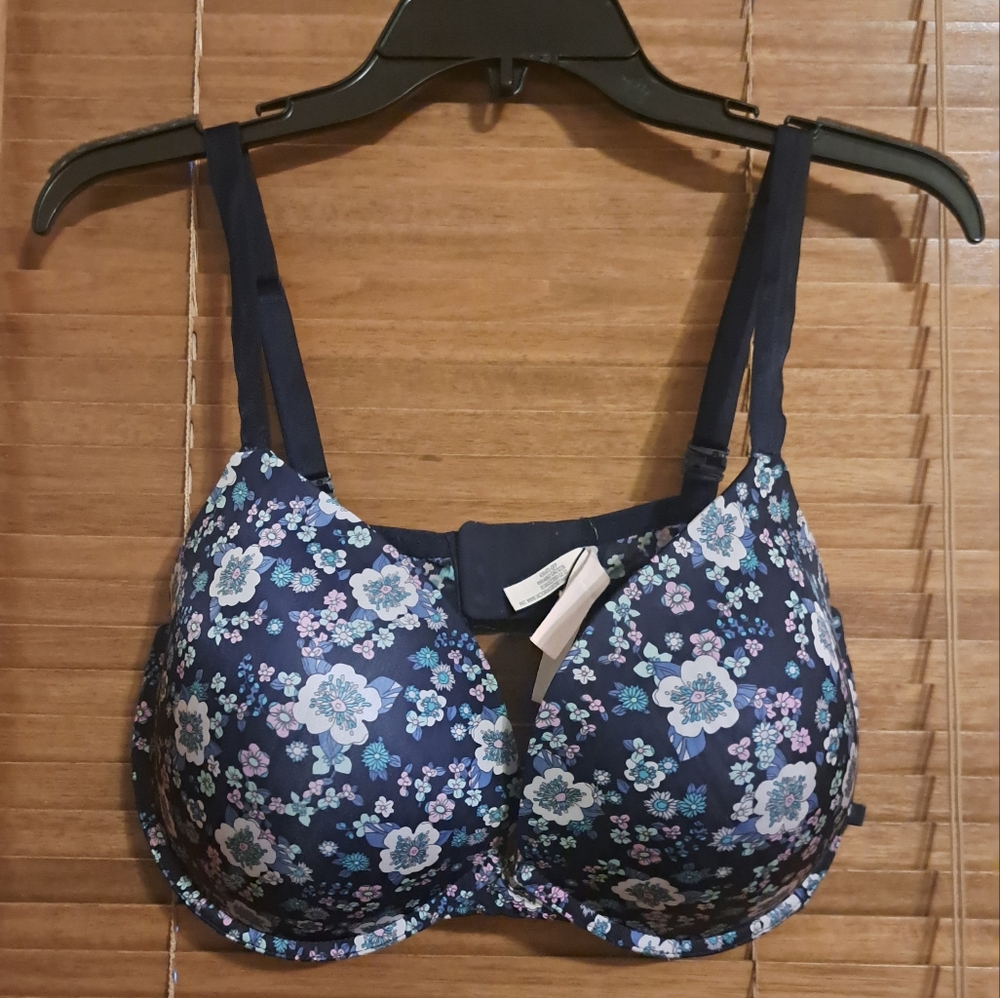 Victoria's Secret Bra - Size 38DDD